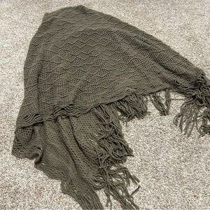 Brown versona knit fringe poncho shawl scarf